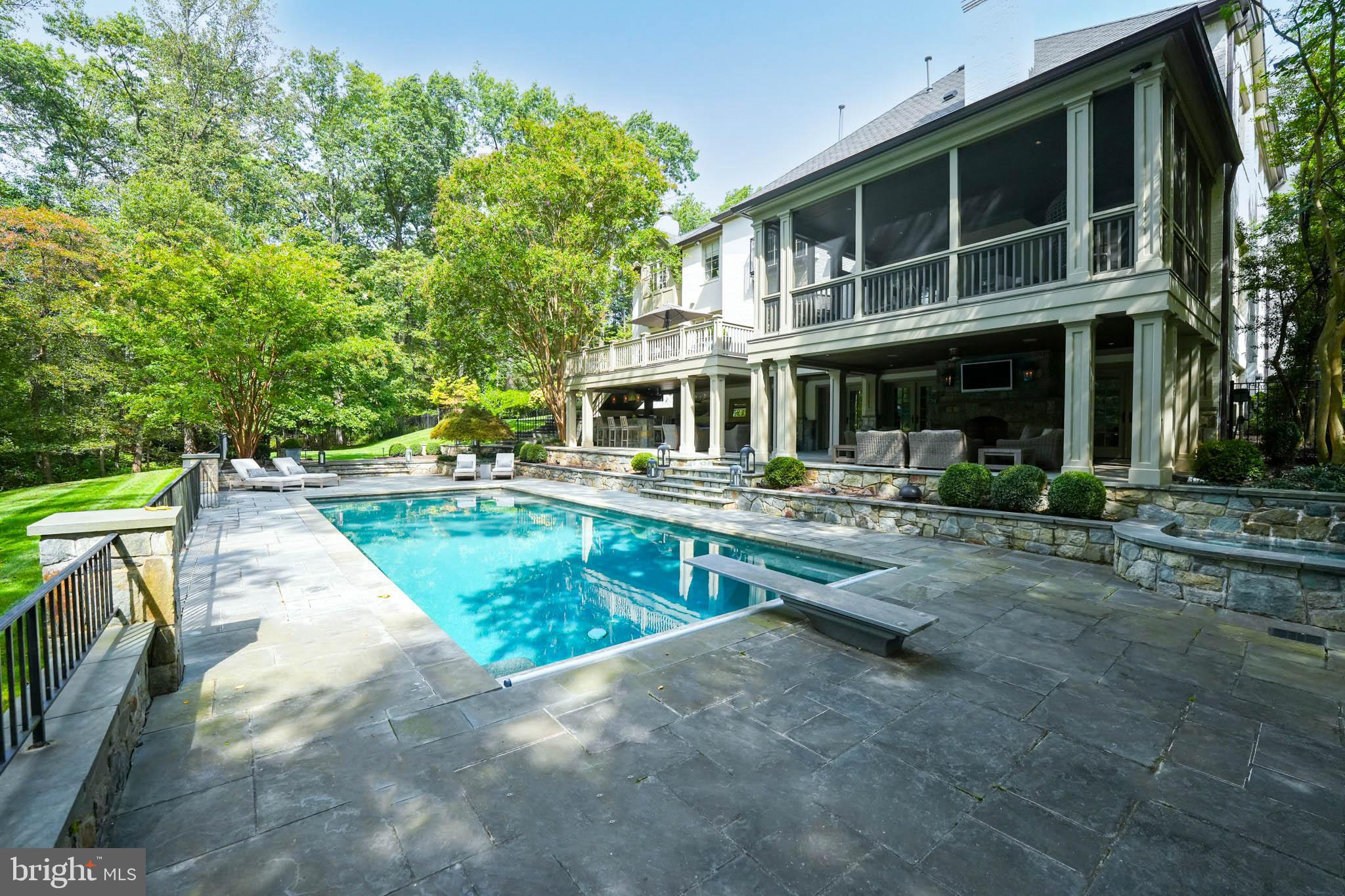 1231 Tottenham Court Reston, VA 20194 - Photo 75 of 86