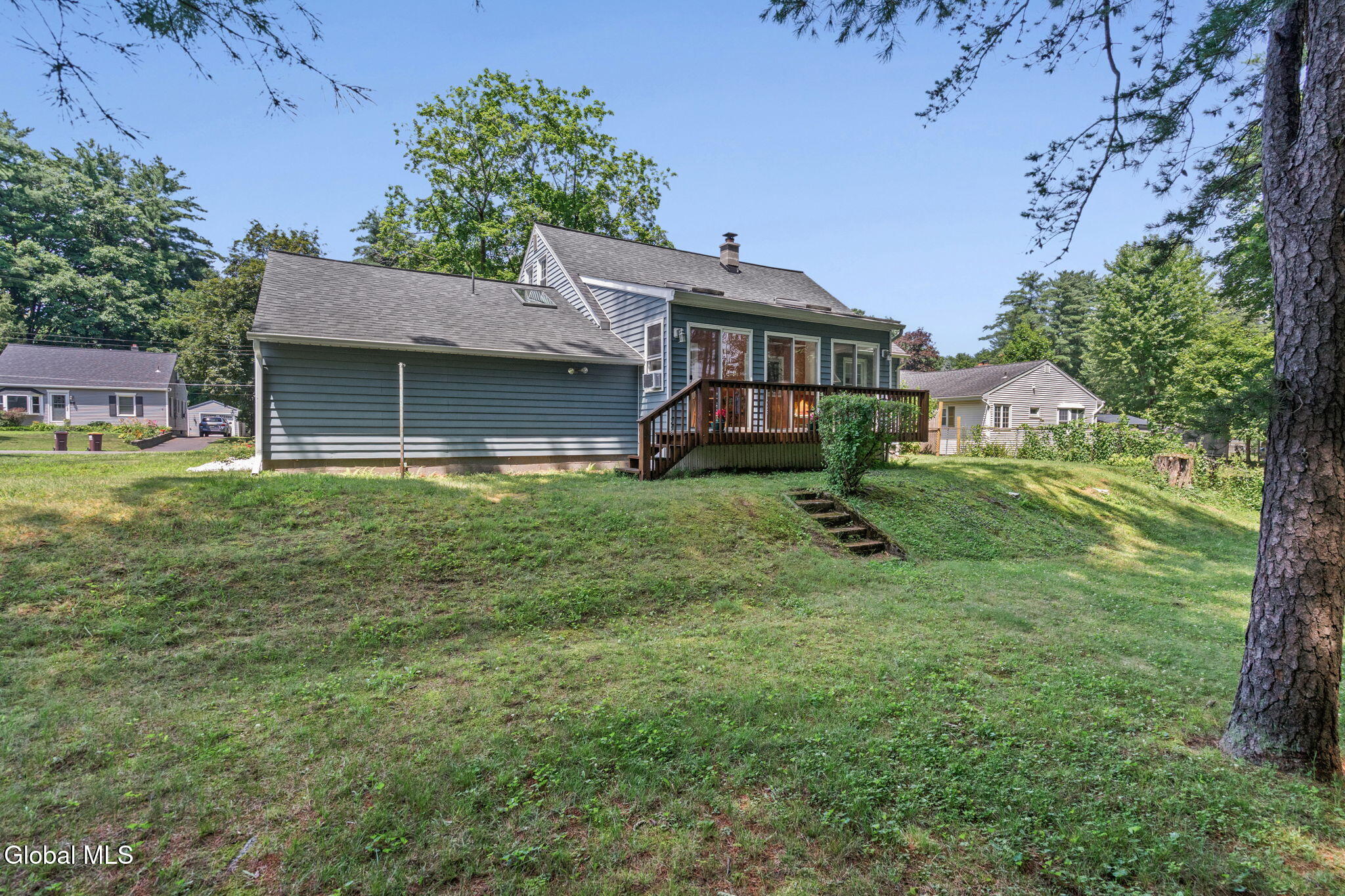 7 Pinewood Road Guilderland, NY 12084 - Photo 35 of 36 35-web-or-mls-7-pinewood-rd