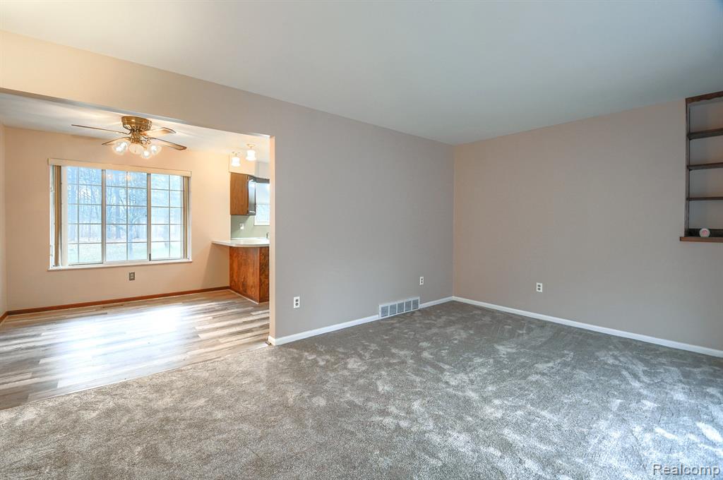 4310 5 Lakes Road North Branch, MI 48461 - Photo 8 of 49 Gallery Image 8