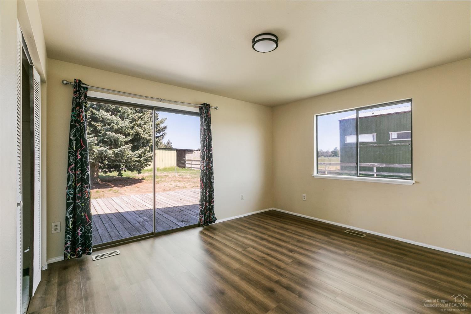 24356 Dodds Road Bend, OR 97701 - Photo 16 of 20 Additional Photo