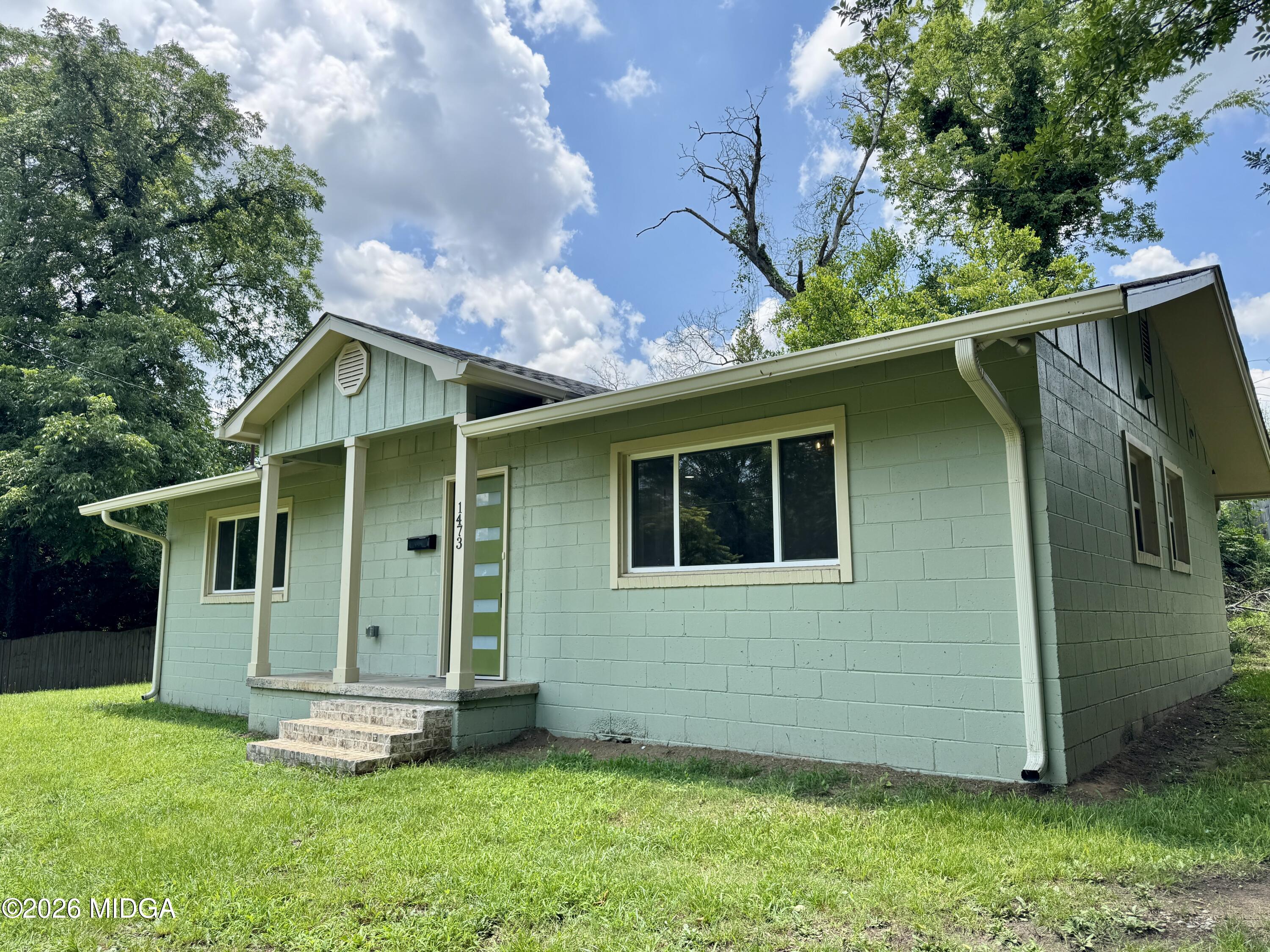 1473 Calhoun Street Macon, GA 31201 - Photo 1 of 12 IMG_7372