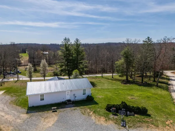 $300,000 | 90 Illuminary Firetower Road, Spring City, TN 37381