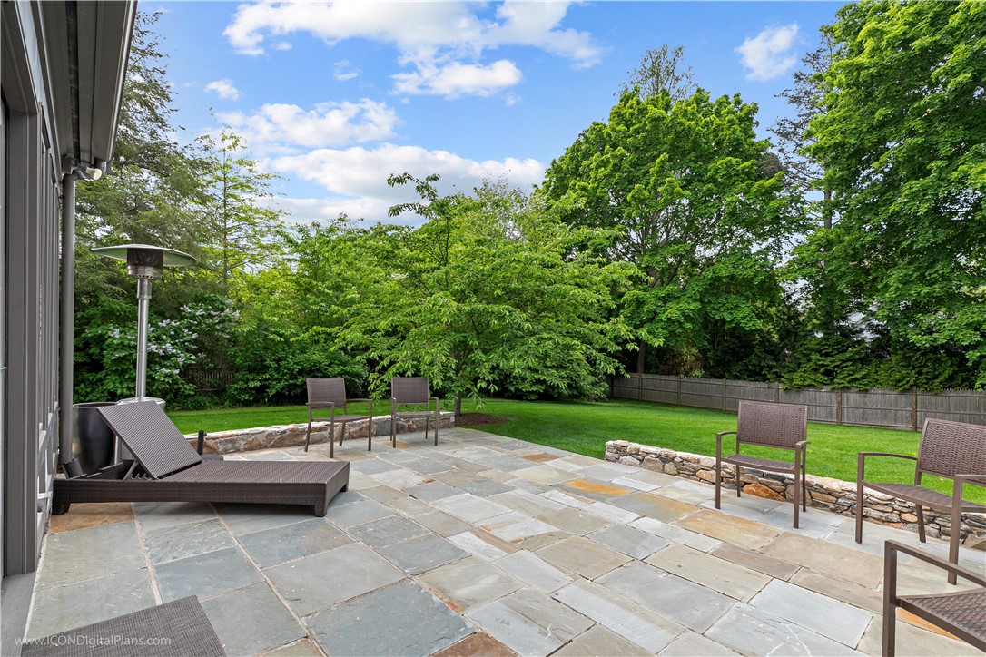 43 Rumstick Road Barrington, RI 02806 - Photo 18 of 50 Great entertaining space
