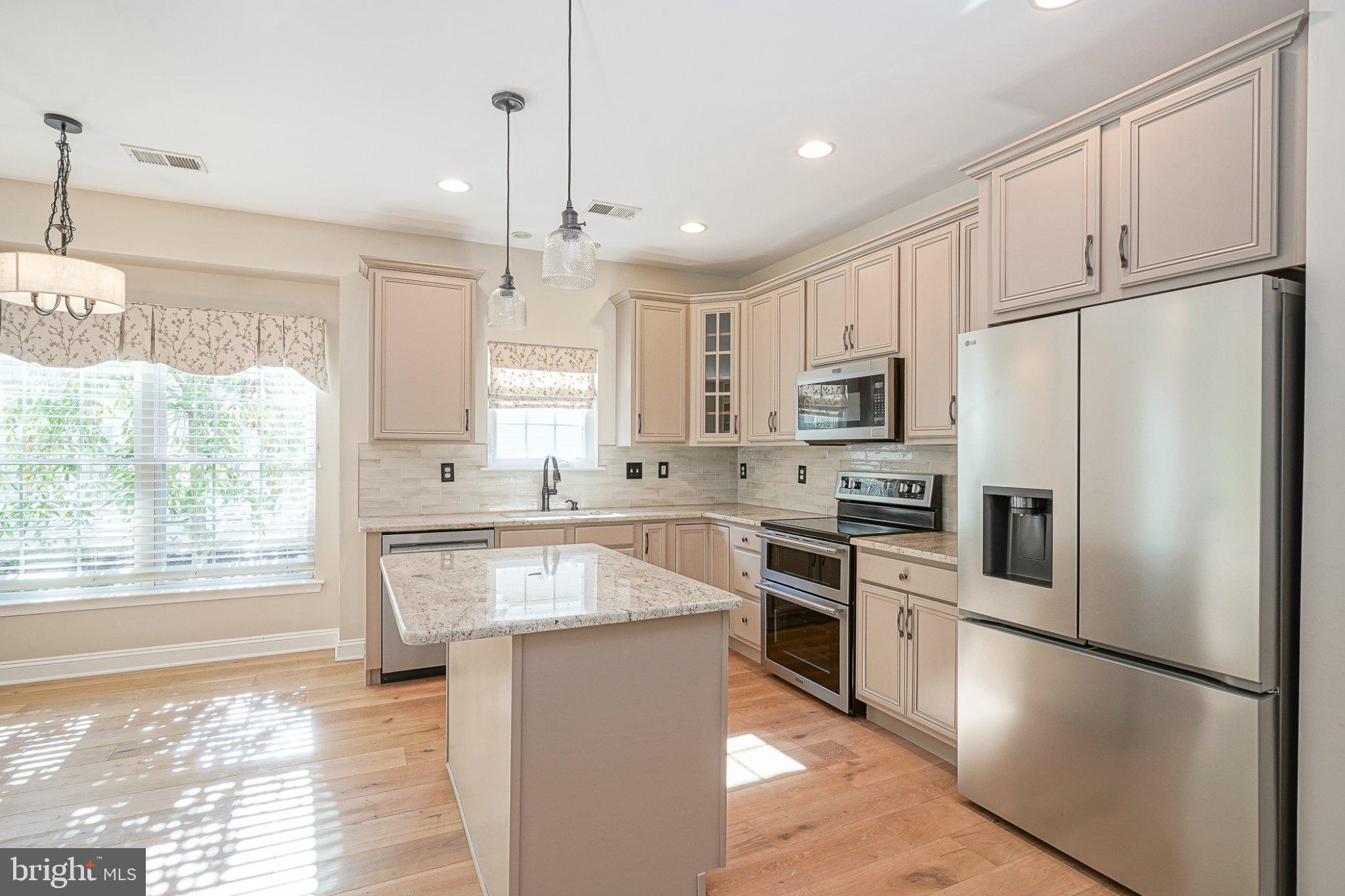 141 Whitall Road Glassboro, NJ 08028 - Photo 6 of 37 Gallery Image 6