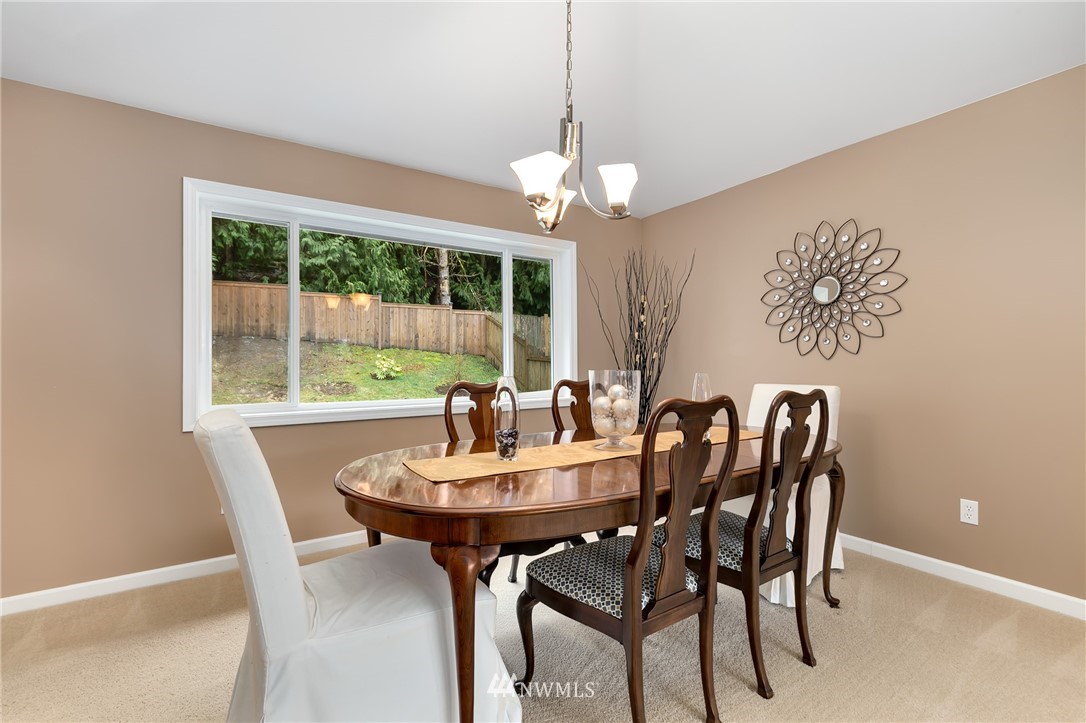 15631 140th Place Southeast Renton, WA 98058 - Photo 15 of 25 Gallery Image 15