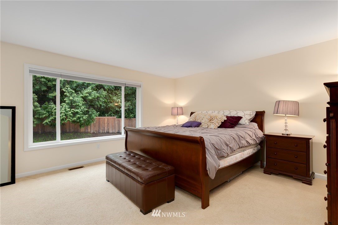 15631 140th Place Southeast Renton, WA 98058 - Photo 19 of 25 Gallery Image 19