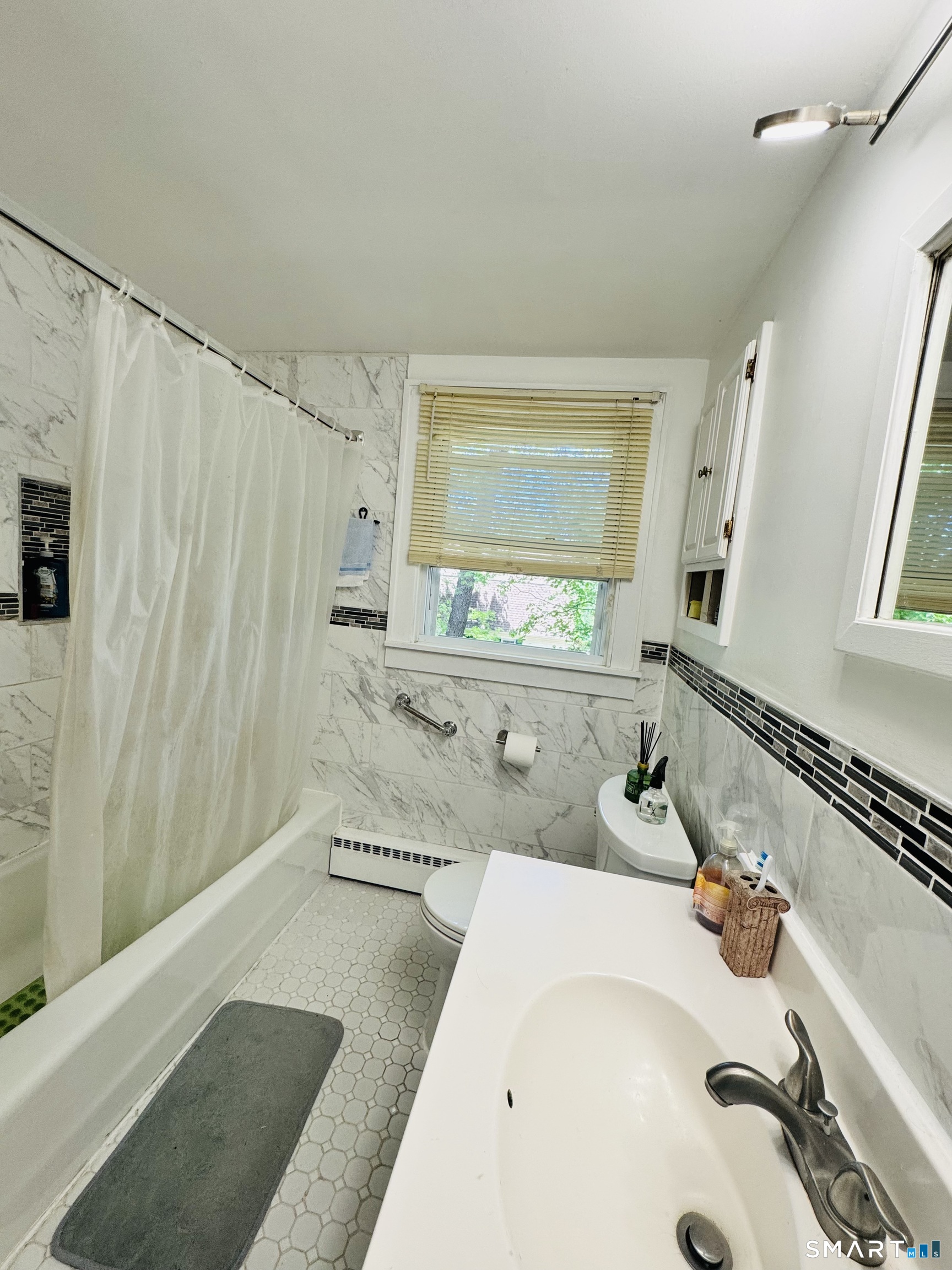 6 Willey Street Norwich, CT 06360 - Photo 6 of 14