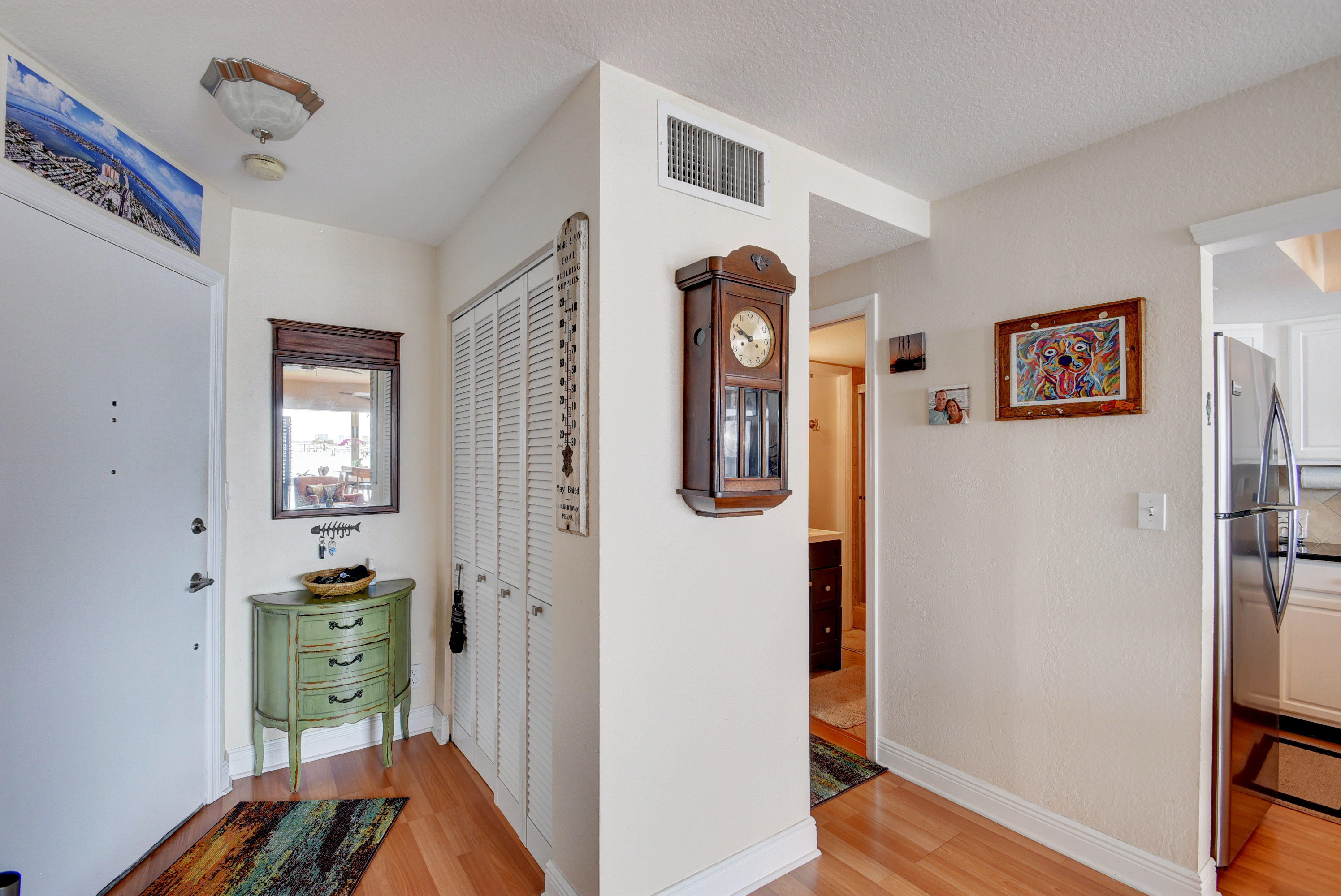 400 Wilma Circle, Unit 202 Riviera Beach, FL 33404 - Photo 5 of 26 Entry