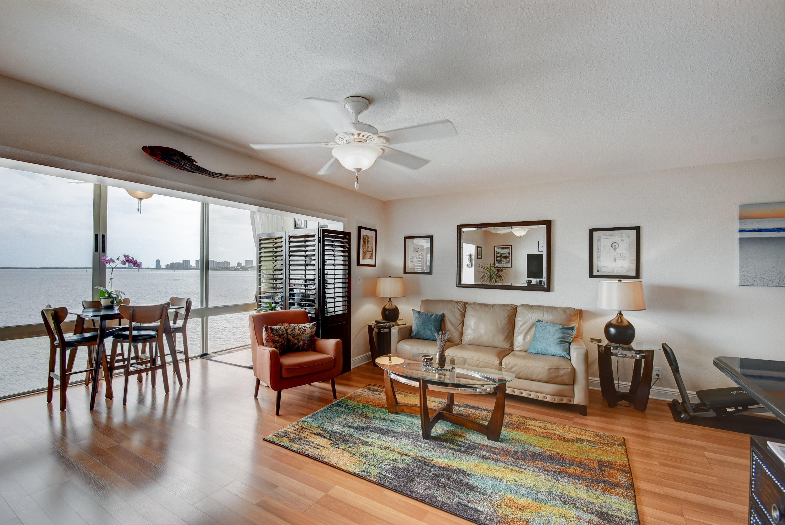 400 Wilma Circle, Unit 202 Riviera Beach, FL 33404 - Photo 7 of 26 LIVING