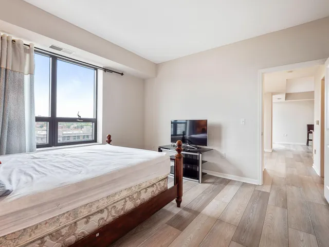 $1,850 | 500 East Grant Street, Unit 806, Minneapolis, MN 55404