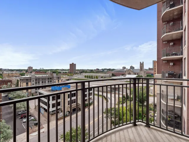 $1,850 | 500 East Grant Street, Unit 806, Minneapolis, MN 55404