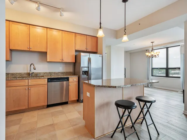 $1,850 | 500 East Grant Street, Unit 806, Minneapolis, MN 55404