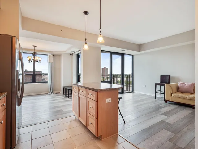 $1,850 | 500 East Grant Street, Unit 806, Minneapolis, MN 55404