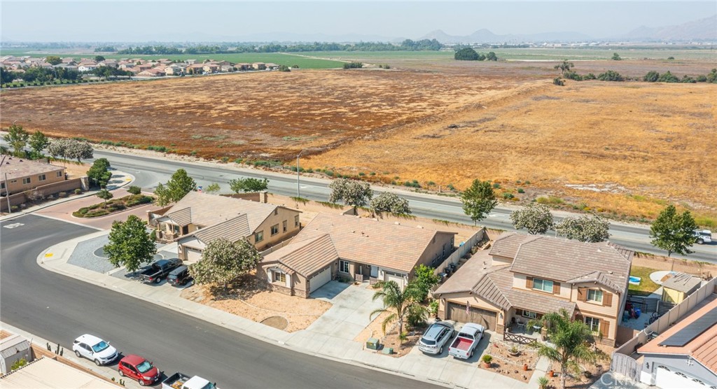 1864 Image Meadows San Jacinto, CA 92582 - Photo 45 of 46 an aerial view of residential building and lake
