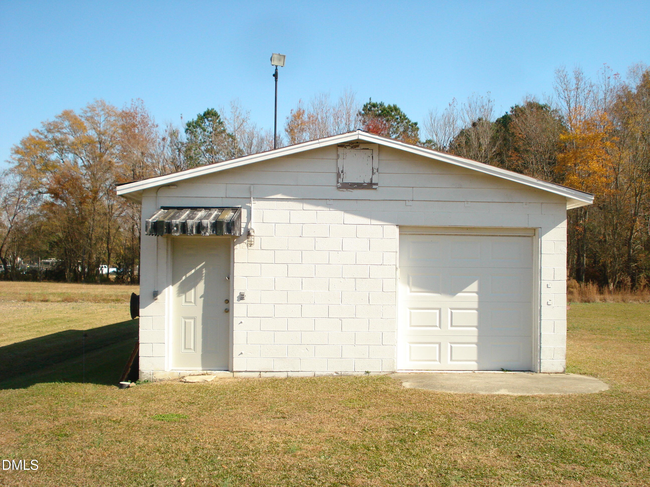 235 Iris Bryant Road Erwin, NC 28339 - Photo 33 of 73 DSC09082