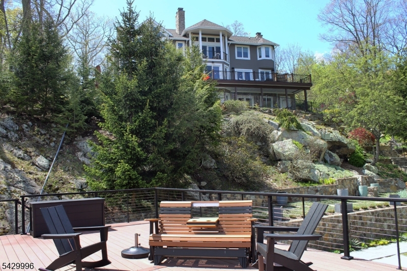 9 Cox Lane Hopatcong, NJ 07821 - Photo 2 of 50
