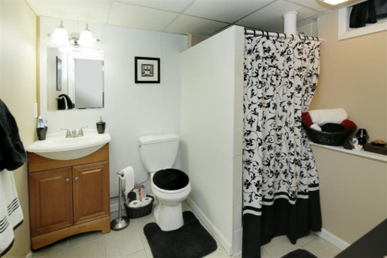 2121 Paddington Road Kalamazoo, MI 49001 - Photo 19 of 24 Additional Photo