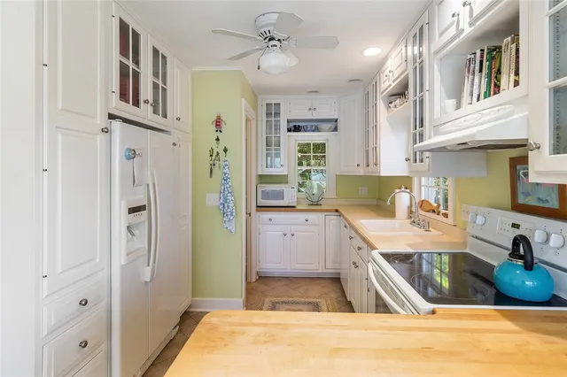 $910,000 | 14927 Keuka Village Road, Wayne, NY 14837