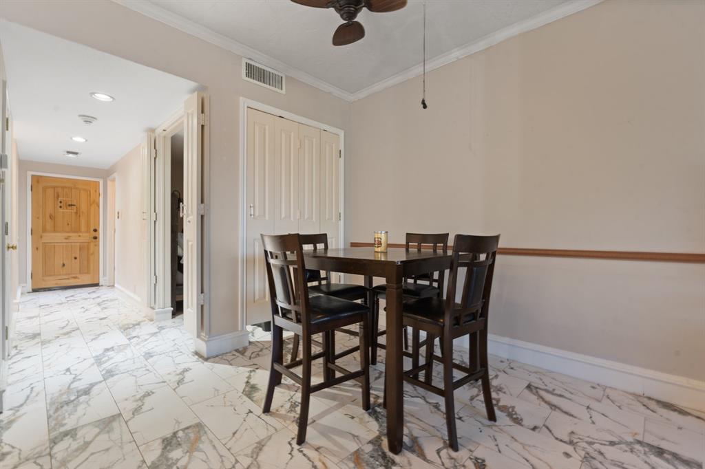 2100 Reflection Bay Drive Arlington, TX 76013 - Photo 8 of 20