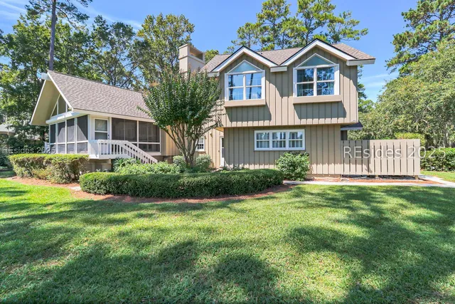$899,000 | 266 Moss Creek Drive, Hilton Head Island, SC 29926