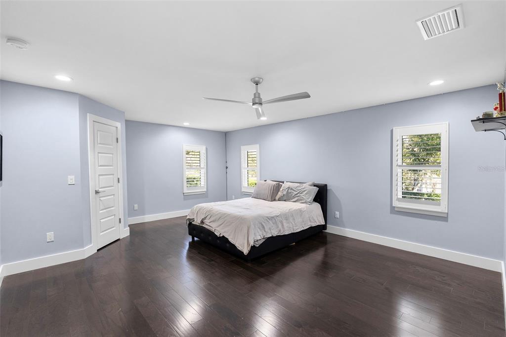 5018 South The Riviera Street Tampa, FL 33609 - Photo 23 of 45