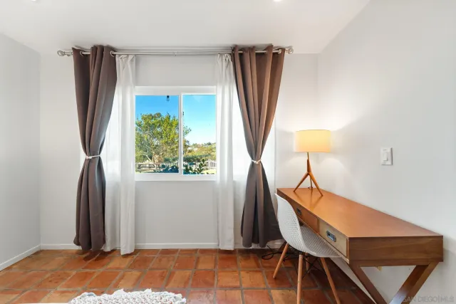 $14,900 | 7806 Via Capri, La Jolla, CA 92037