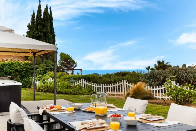 $14,900 | 7806 Via Capri, La Jolla, CA 92037