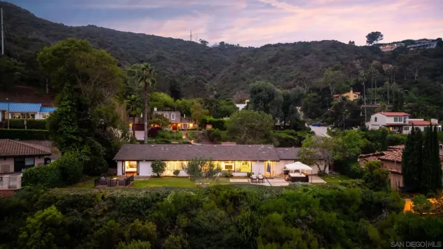 $14,900 | 7806 Via Capri, La Jolla, CA 92037