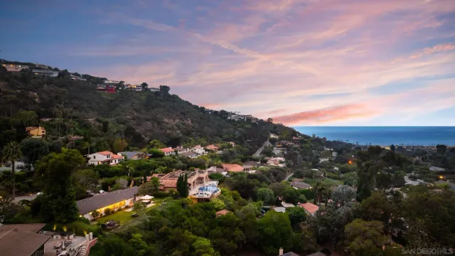 $14,900 | 7806 Via Capri, La Jolla, CA 92037