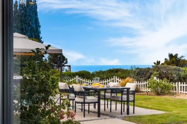 $14,900 | 7806 Via Capri, La Jolla, CA 92037