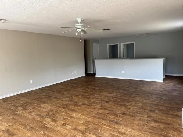 $2,400 | 1305 Mill Branch Drive, Garland, TX 75040