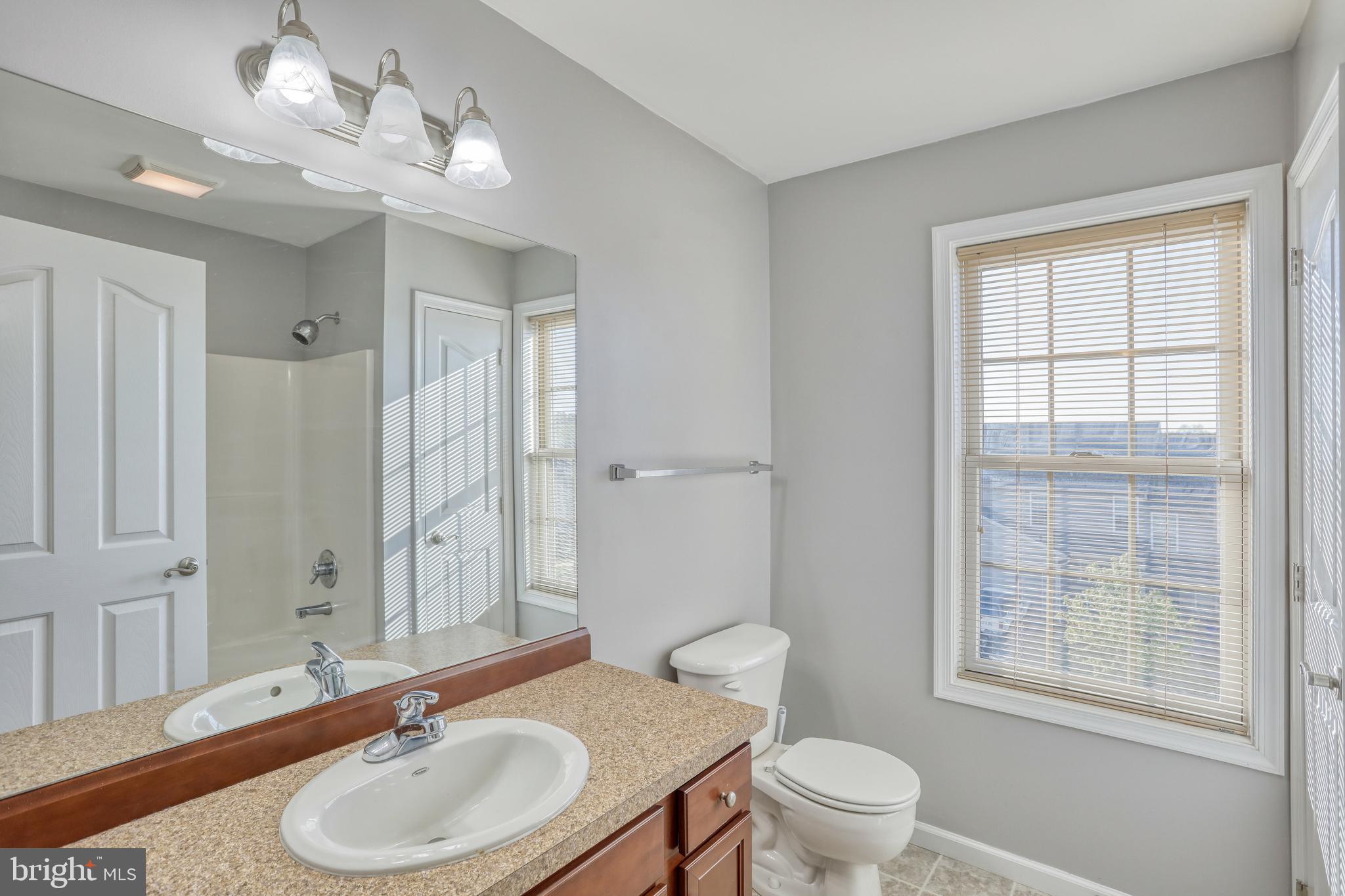 1256 Overlook Road Middletown, PA 17057 - Photo 28 of 39 Gallery Image 28