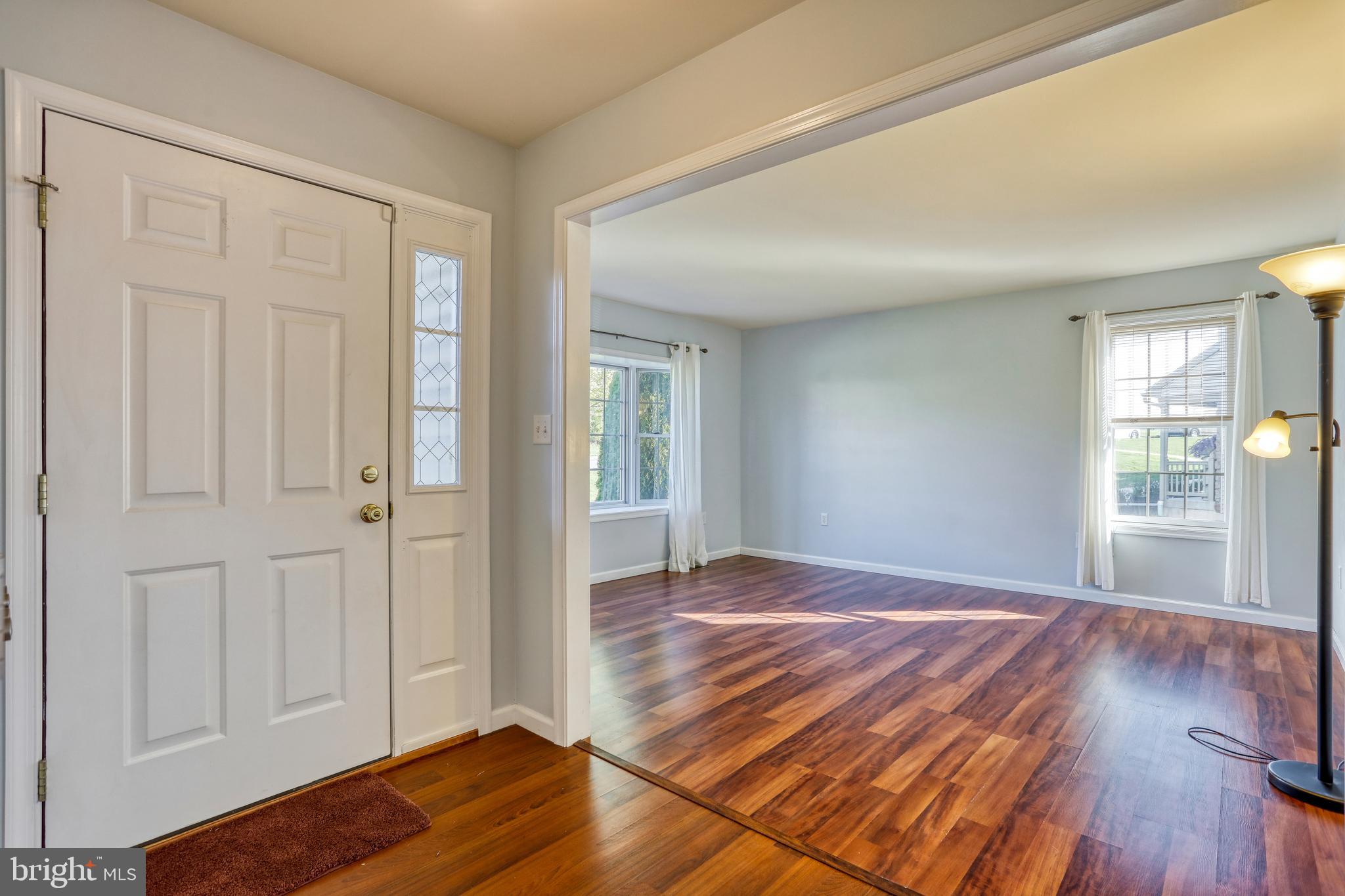 1256 Overlook Road Middletown, PA 17057 - Photo 6 of 39 Gallery Image 6