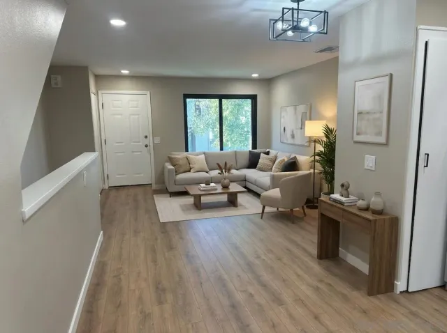 $725,000 | 3885 Caminito Litoral, Unit 230, San Diego, CA 92107