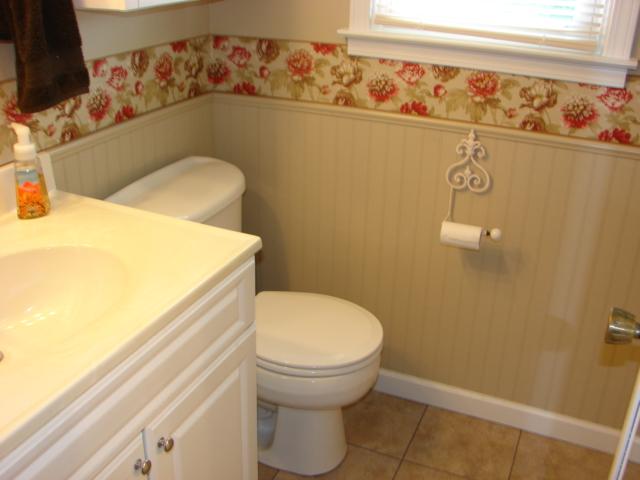 450 Wooten Road Clarksville, TN 37042 - Photo 10 of 20 Down stairs bath