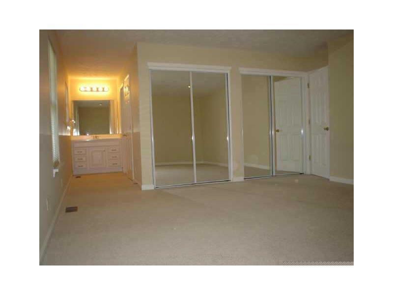 5361 RidgeHill Way Avon, IN 46123 - Photo 12 of 20 Gallery Image 12