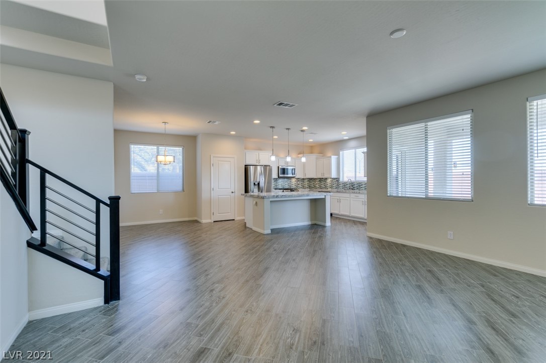 4 Lily Grove Road Las Vegas, NV 89148 - Photo 4 of 33 Gallery Image 4