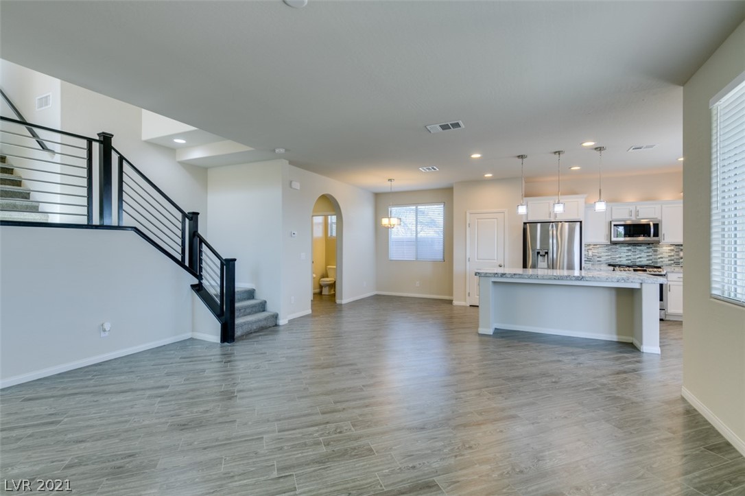 4 Lily Grove Road Las Vegas, NV 89148 - Photo 6 of 33 Gallery Image 6
