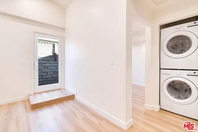 $2,045 | 8326 Beckford Avenue, Northridge, CA 91324