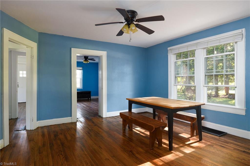 268 Rural Retreat Road Winston-Salem, NC 27107 - Photo 26 of 43 Dining Room