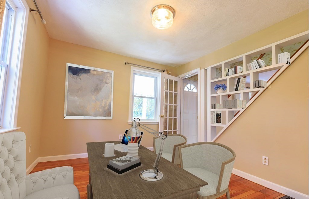 8 Felch Road Natick, MA 01760 - Photo 10 of 28