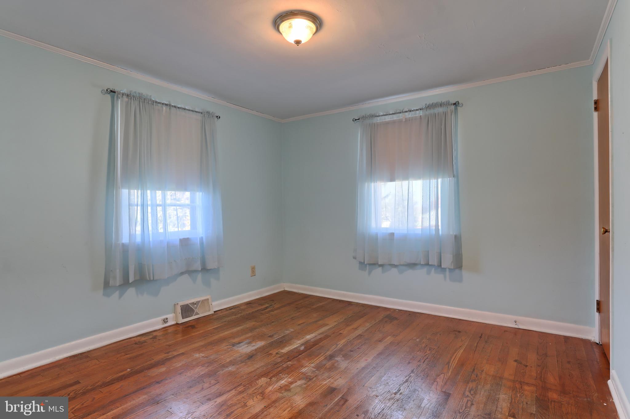 226 South Miller Street Reading, PA 19607 - Photo 14 of 27 Gallery Image 14