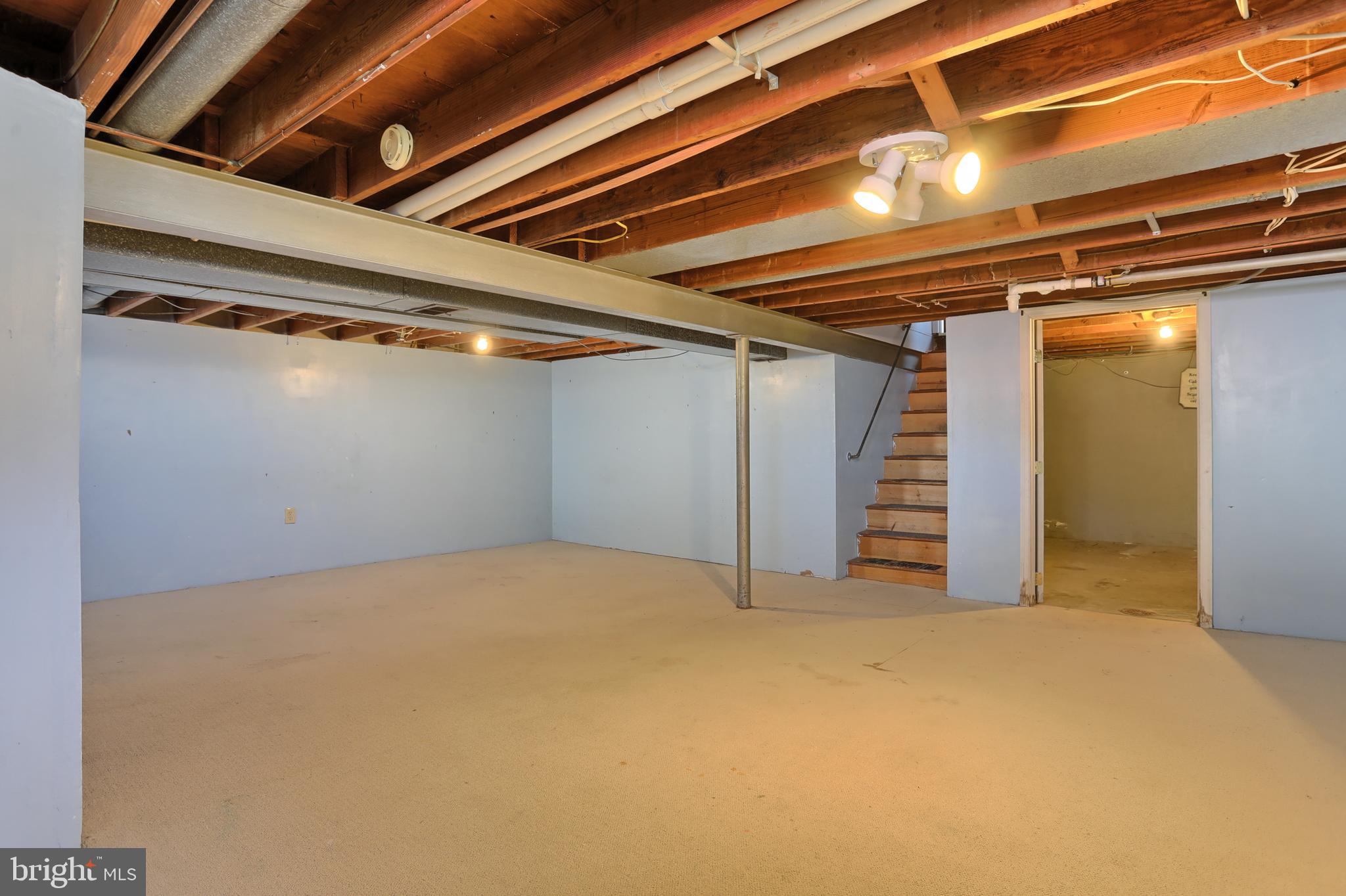 226 South Miller Street Reading, PA 19607 - Photo 20 of 27 Basement