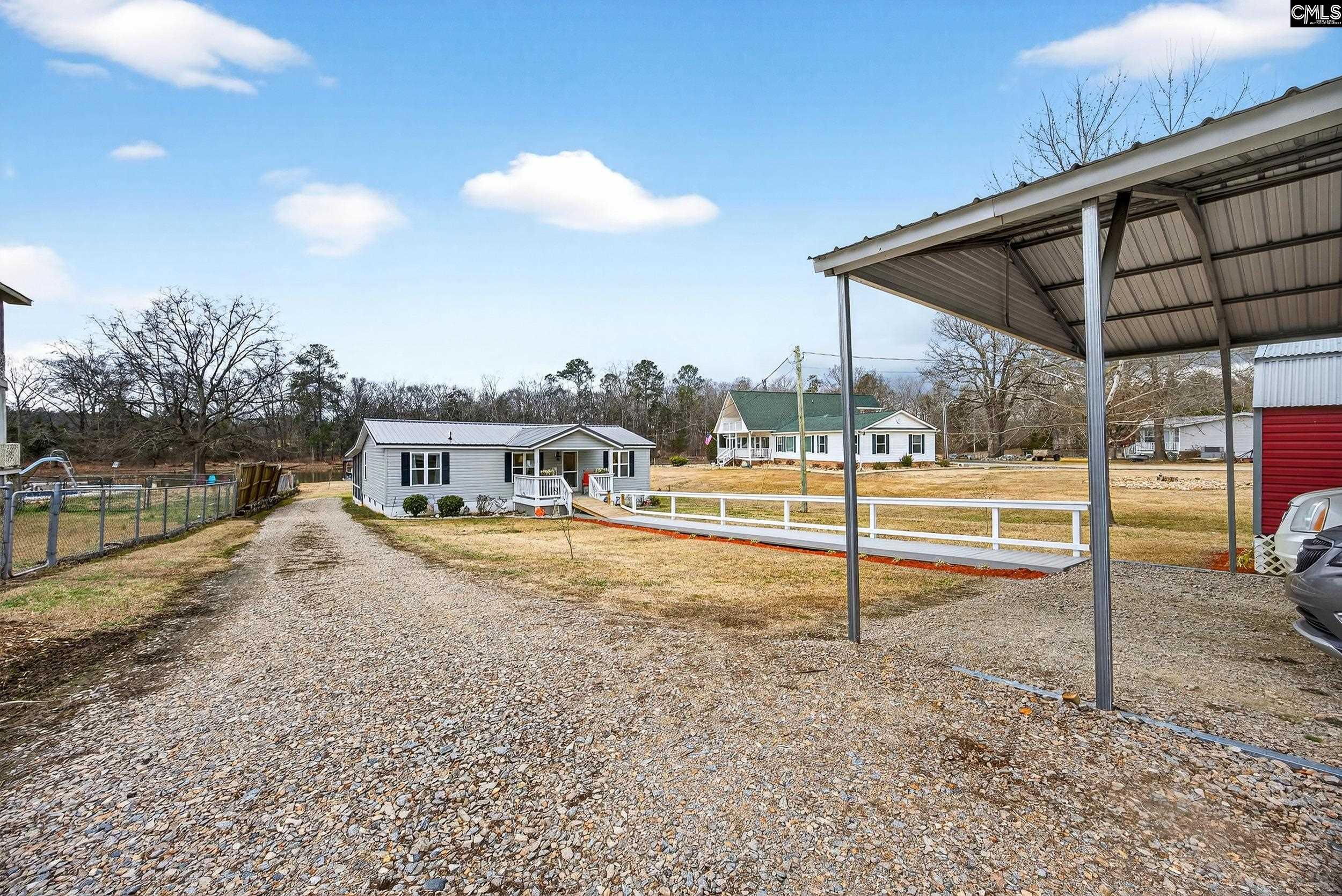 1037 Natures Cove Road Saluda, SC 29138 - Photo 4 of 45