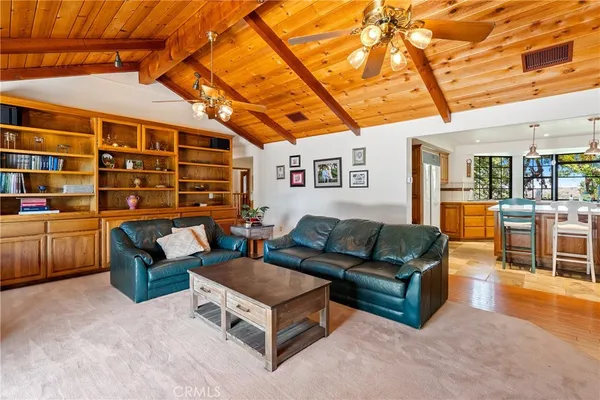 $3,200,000 | 6125 El Pomar Drive, Templeton, CA 93465