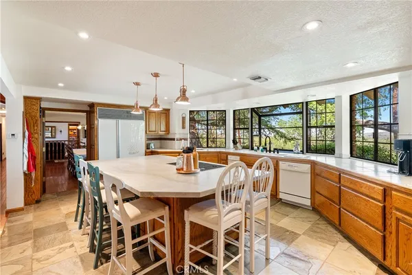 $3,200,000 | 6125 El Pomar Drive, Templeton, CA 93465