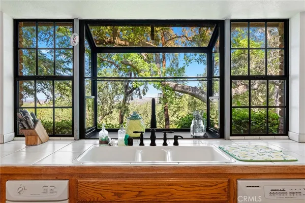 $3,200,000 | 6125 El Pomar Drive, Templeton, CA 93465