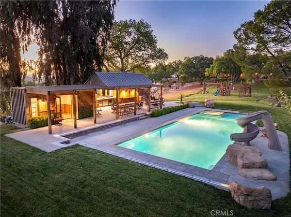 $3,200,000 | 6125 El Pomar Drive, Templeton, CA 93465