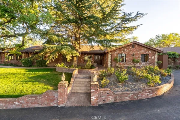 $3,200,000 | 6125 El Pomar Drive, Templeton, CA 93465