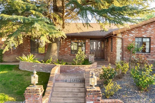 $3,200,000 | 6125 El Pomar Drive, Templeton, CA 93465